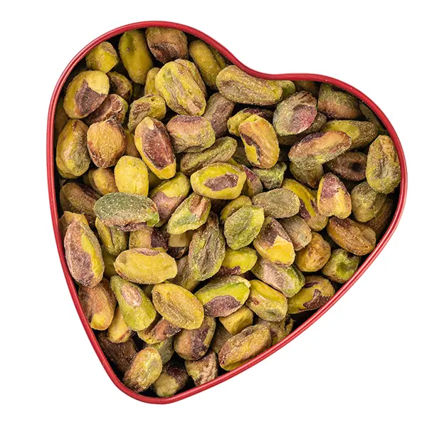 raw shelled pistachios